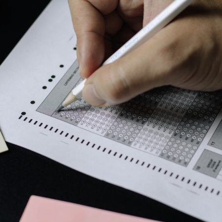 Yesmag vous entraîne à passer vos certifications en anglais